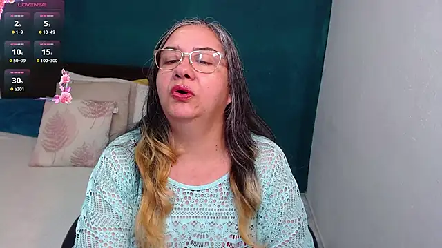 scaelettdubois online show from 01/11/26, 02:07