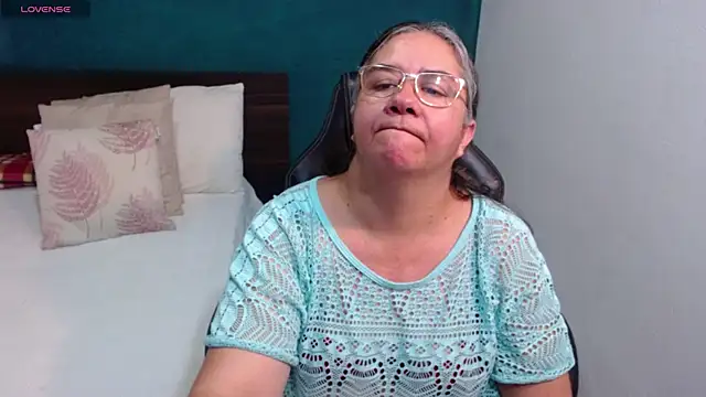 scaelettdubois online show from 02/19/26, 01:35