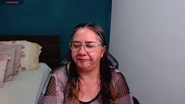 scaelettdubois online show from 05/26/26, 02:20