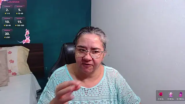 scaelettdubois online show from 02/22/26, 09:27