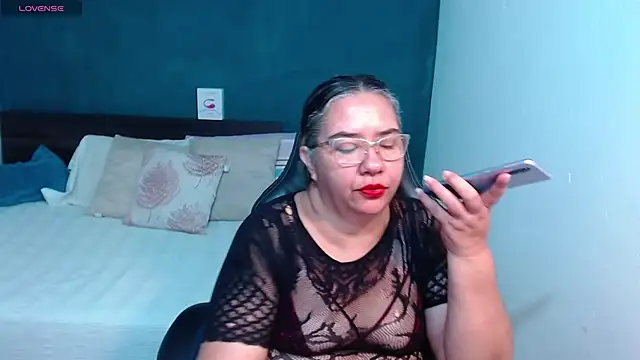 scaelettdubois online show from 03/02/25, 08:14