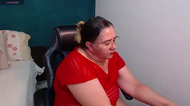 scaelettdubois online show from 05/02/26, 12:27