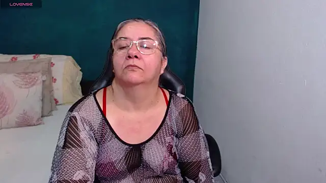 scaelettdubois online show from 03/30/26, 12:56