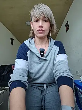 Snapshot of sexymarilyncolombia chatting on 06/30/26, 01:33 sexymarilyncolombia online show from 06/30/26, 01:33