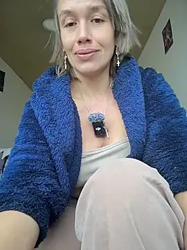 sexymarilyncolombia online show from 05/01/26, 01:49