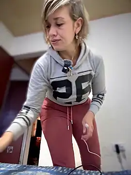 Snapshot of sexymarilyncolombia chatting on 02/12/26, 12:16 sexymarilyncolombia online show from 02/12/26, 12:16