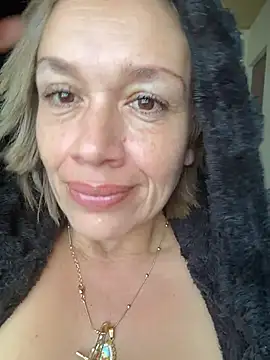 sexymarilyncolombia online show from 04/02/26, 01:29