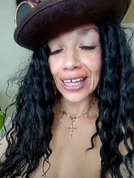 Snapshot of sexymarilyncolombia chatting on 03/03/25, 04:26 sexymarilyncolombia online show from 03/03/25, 04:26