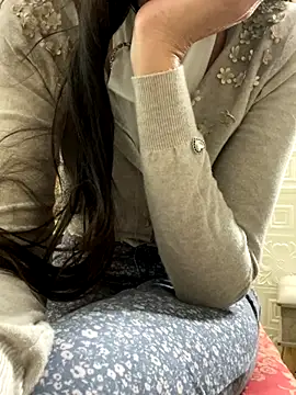 SHARONRodrig online show from 10/30/25, 09:33