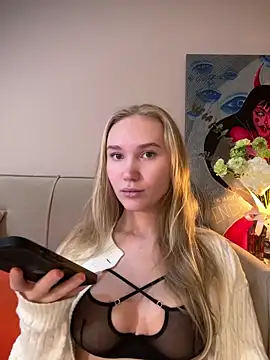 MariaTull online show from 02/03/26, 03:50