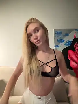 MariaTull online show from 09/10/25, 10:42