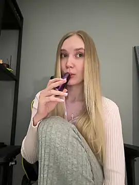 MariaTull online show from 03/19/25, 06:55