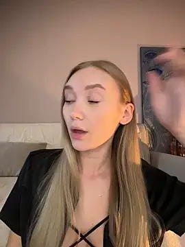 MariaTull online show from 10/21/25, 01:10