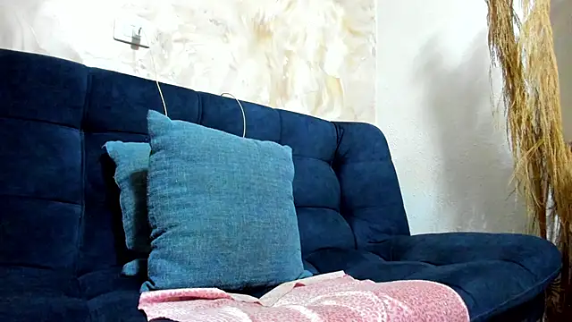 tiffanystonne online show from 03/27/26, 01:12