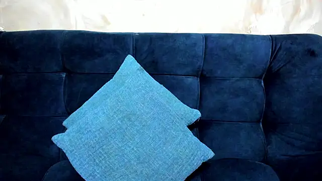 tiffanystonne online show from 12/21/25, 02:08