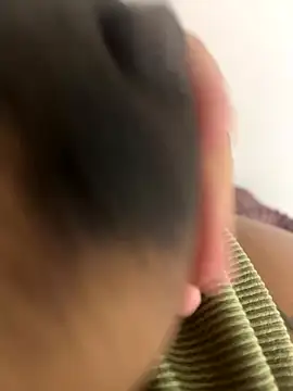 Snapshot of morenadabuceta chatting on 10/25/25, 10:25 morenadabuceta online show from 10/25/25, 10:25