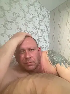 1981-AZ online show from 04/12/26, 03:04