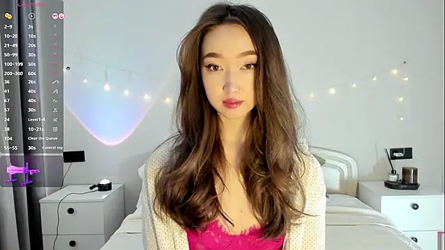 Snapshot of _luna_022 chatting on 09/19/25, 04:27 luna 022 online show from 09/19/25, 04:27