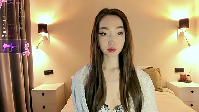 Snapshot of _luna_022 chatting on 12/18/25, 03:55 luna 022 online show from 12/18/25, 03:55