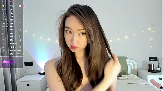 Snapshot of _luna_022 chatting on 09/15/25, 04:24 luna 022 online show from 09/15/25, 04:24