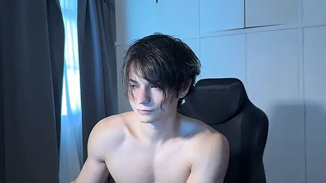 SasukeUhchiaa online show from 02/07/26, 08:50