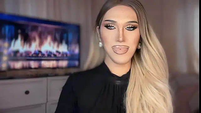 Ts glamxxxx online show from 04/05/26, 12:17