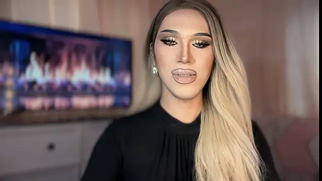 Ts glamxxxx online show from 04/03/26, 02:40