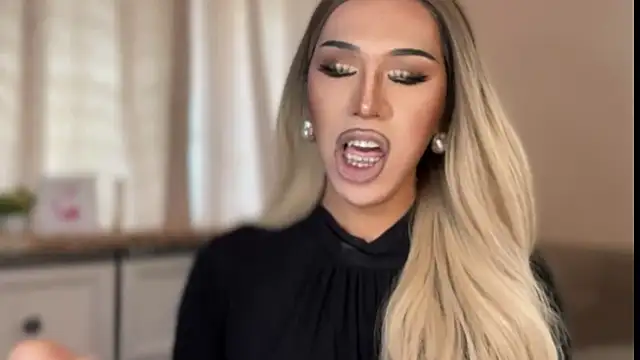 Ts glamxxxx online show from 03/13/26, 01:43