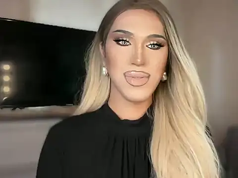 Ts glamxxxx online show from 03/06/26, 01:55