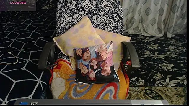 Snapshot of sexyrihana1 chatting on 03/06/25, 07:58 sexyrihana1 online show from 03/06/25, 07:58