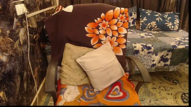 sexyrihana1 online show from 11/13/25, 07:12