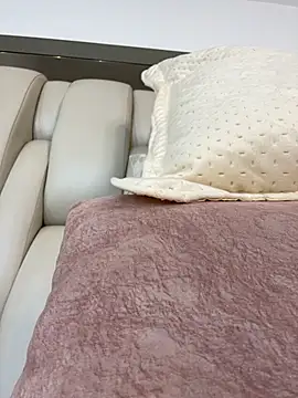 ALISSON FOXXX1 online show from 10/25/25, 04:51