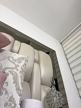 ALISSON FOXXX1 online show from 02/05/26, 11:00