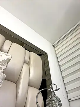 ALISSON FOXXX1 online show from 11/11/25, 11:31