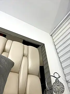 ALISSON FOXXX1 online show from 10/10/25, 08:53