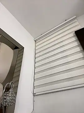 ALISSON FOXXX1 online show from 11/18/25, 11:15