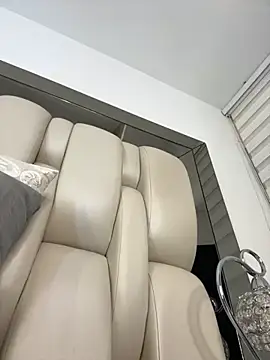 ALISSON FOXXX1 online show from 10/15/25, 08:50