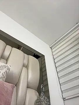 ALISSON FOXXX1 online show from 02/06/26, 11:01