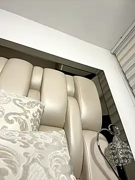 ALISSON FOXXX1 online show from 11/28/25, 10:54