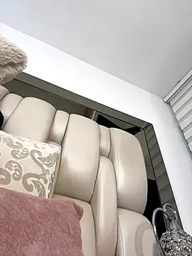 ALISSON FOXXX1 online show from 10/21/25, 08:52