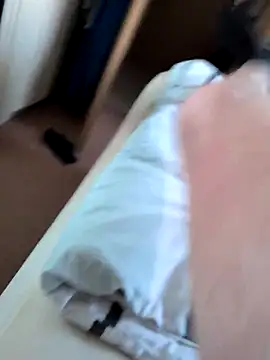 rengyxh online show from 12/18/25, 02:21