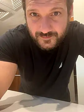 JonJ0 online show from 09/17/25, 09:39