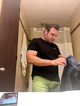 JonJ0 online show from 10/02/25, 10:24