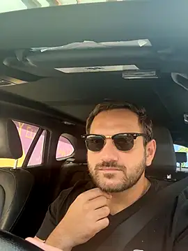 JonJ0 online show from 09/30/25, 02:56