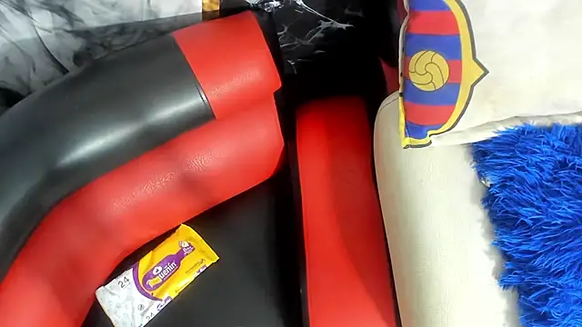 miacam-hot online show from 11/19/25, 03:45