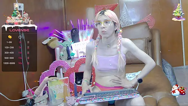 Skinygirl online show from 02/28/25, 03:15