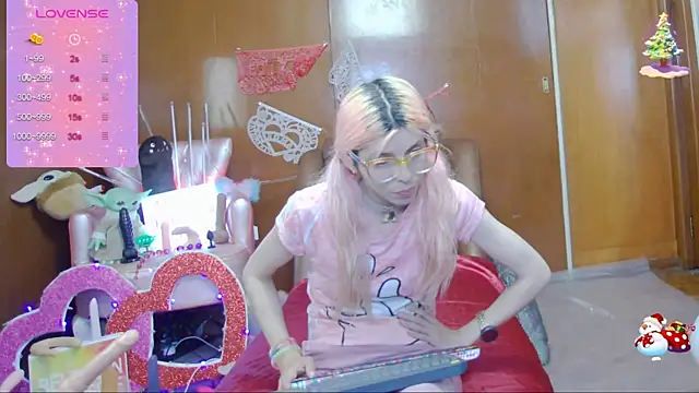 Skinygirl online show from 03/02/25, 02:41