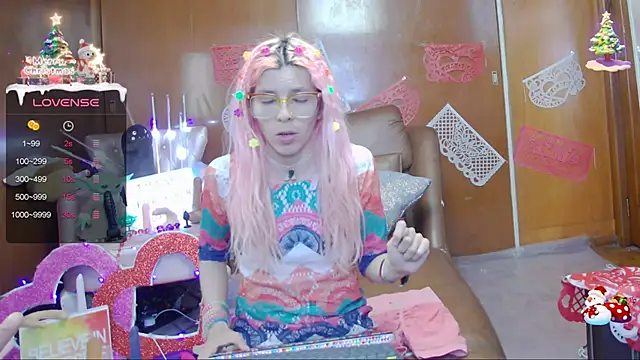 Skinygirl online show from 02/06/25, 11:04