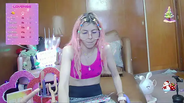 Skinygirl online show from 10/23/25, 12:42