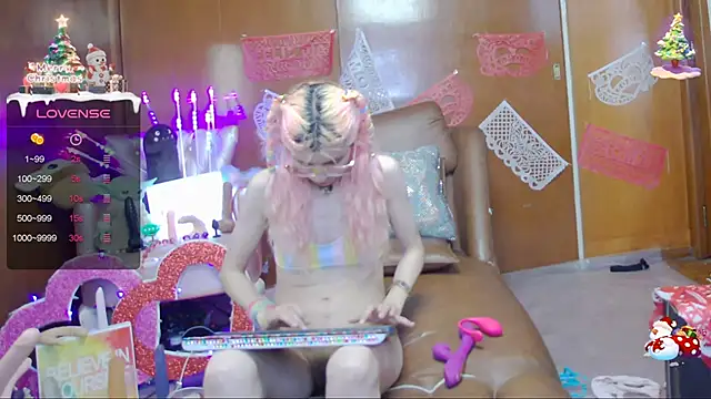 Skinygirl online show from 02/13/25, 05:16